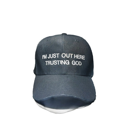 Solo estoy aquí confiando en Dios gorra - sombrero